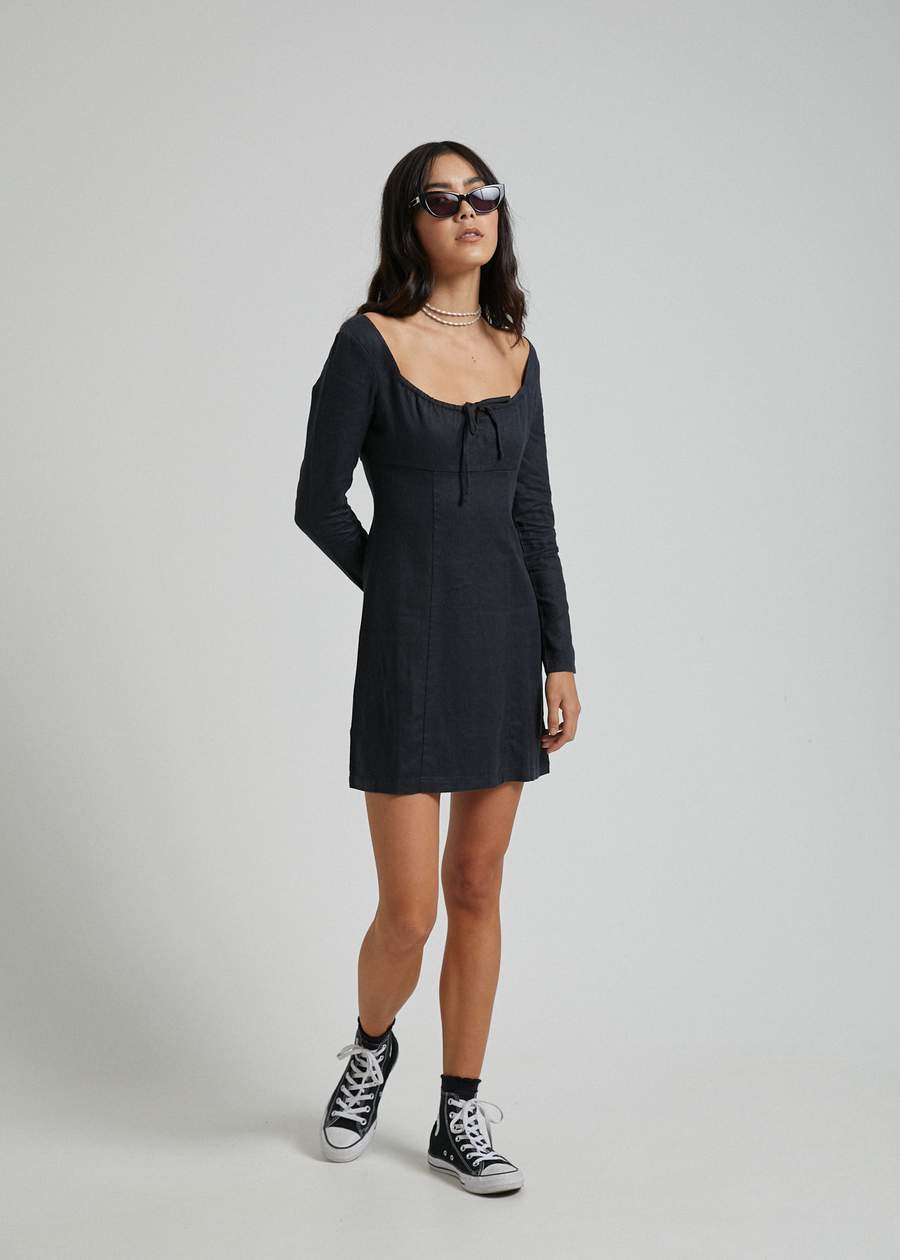 Ren Hemp Long Sleeve Dress in Black Cloth-es Ren Hemp Long Sleeve Dress in Black Cloth-es