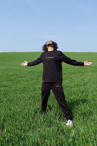 Stealth Unisex Sweatshirt in Black