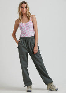 Sybil Recycled Spray Pants in Jungle Green